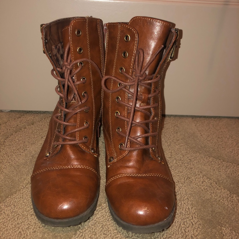 Guess combat boots